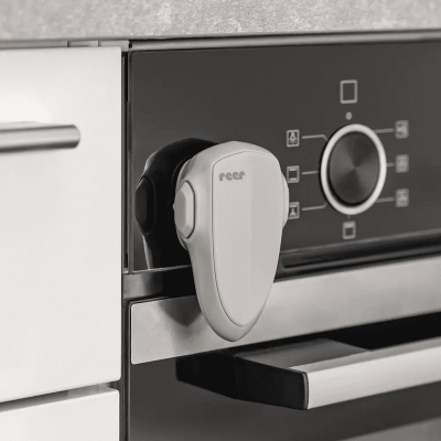 Детский блокиратор дверцы для духовки Oven door lock 78021
